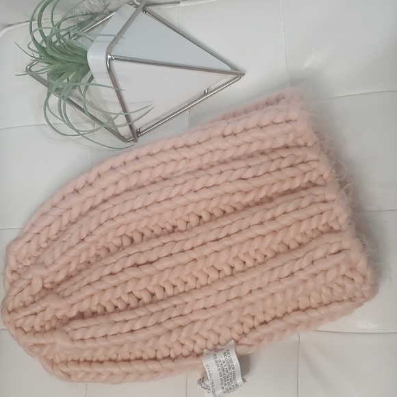 Pink Chunky Knit Beenie - Picture 5 of 5